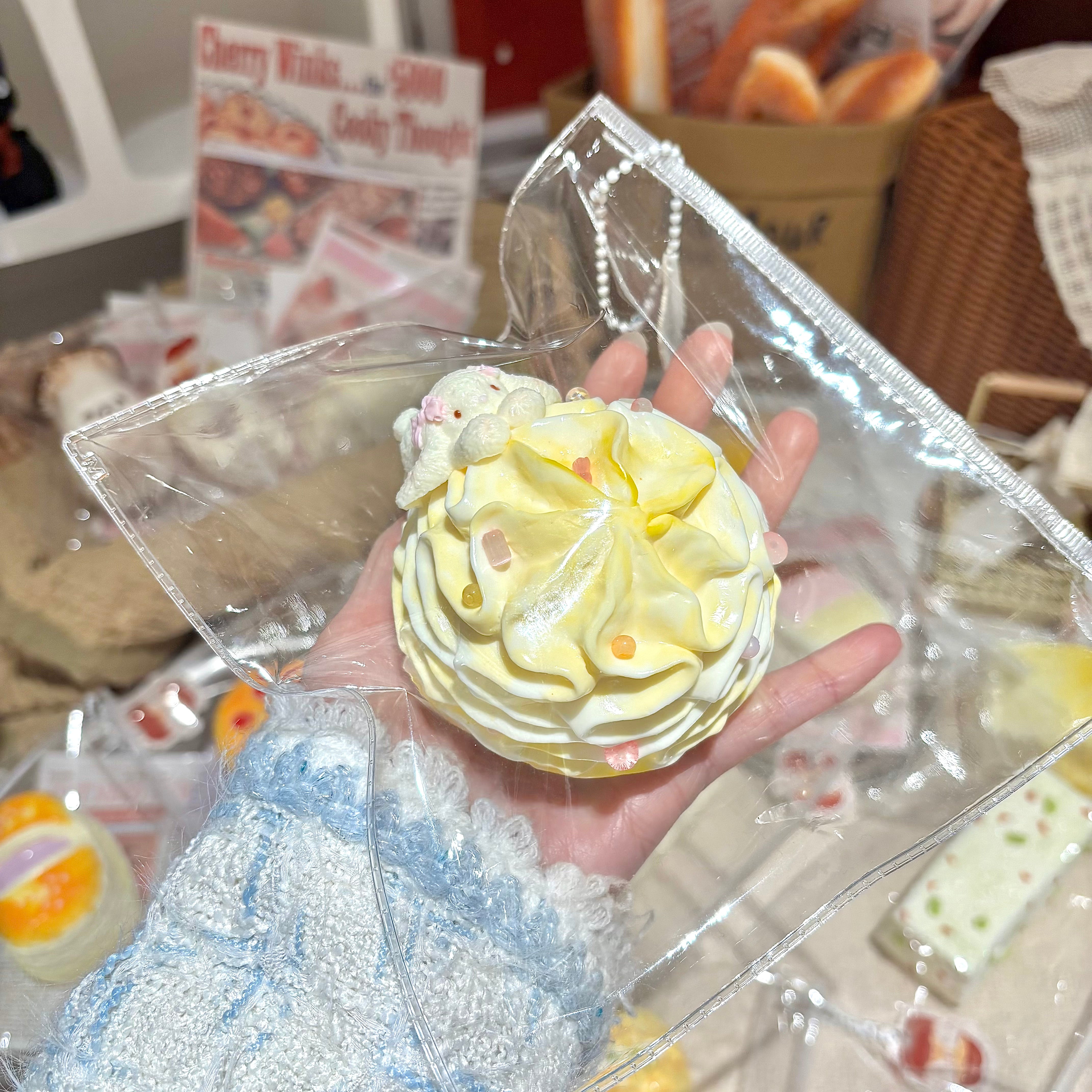 Rabbit Cream Cake
