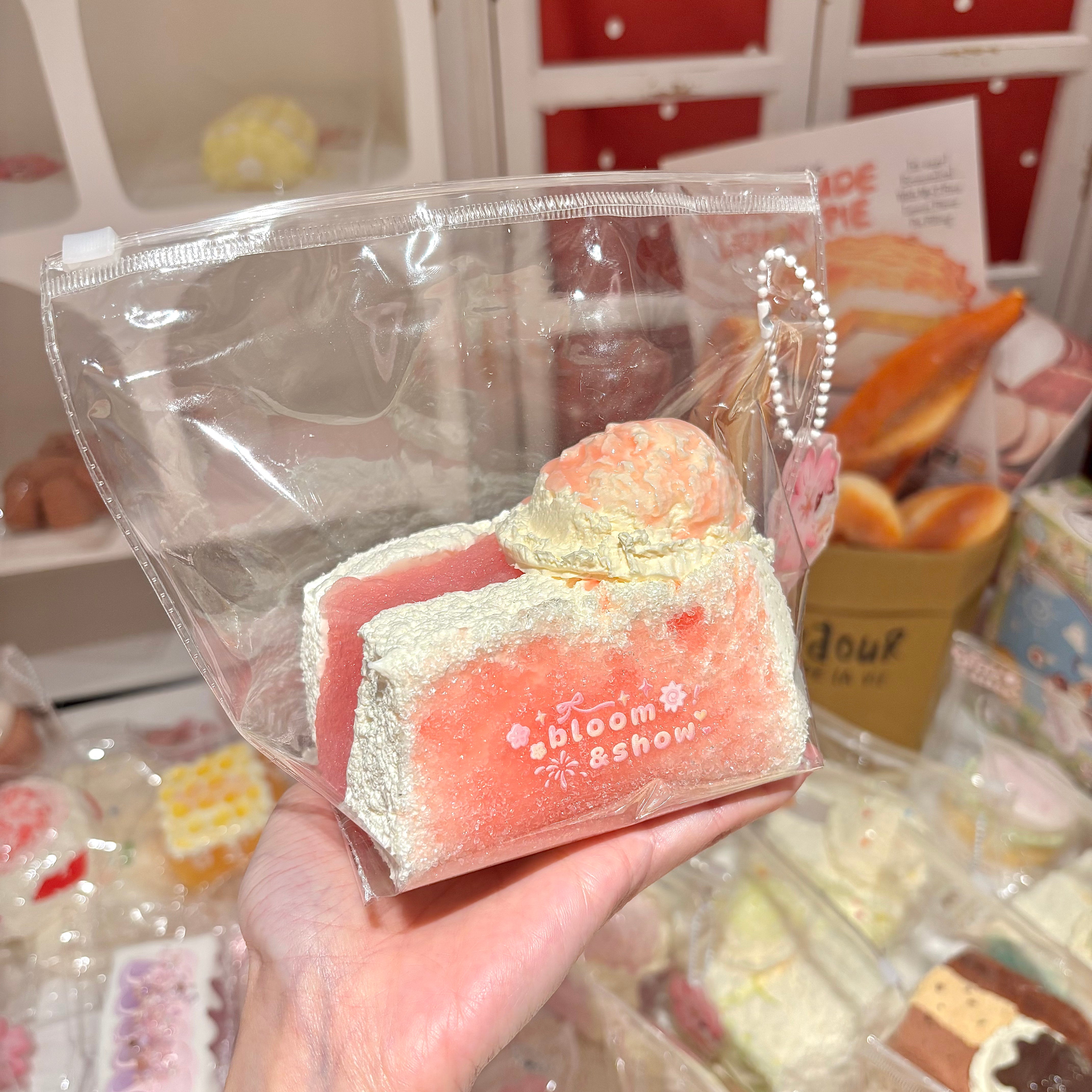 西瓜果冻三层大吐司