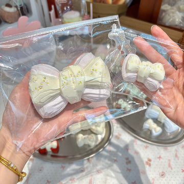 紫色碎花蝴蝶结