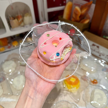 草莓宝石甜甜圈